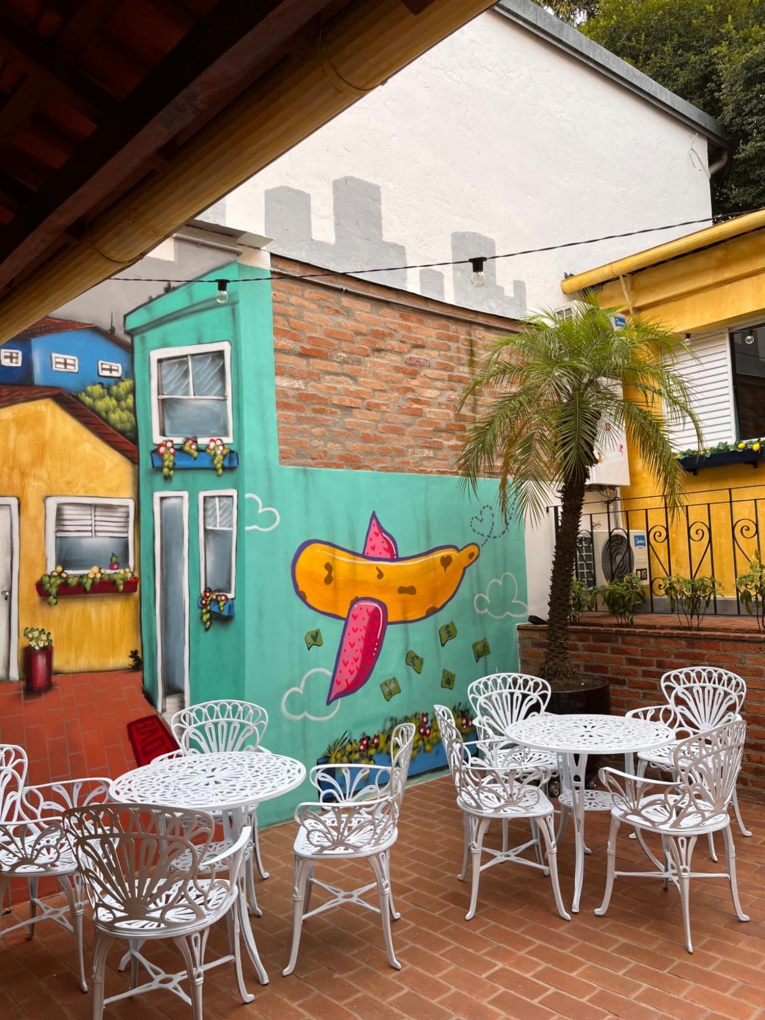 Pousada Bat N Breakfast No Beco Do Batman 圣保罗 外观 照片